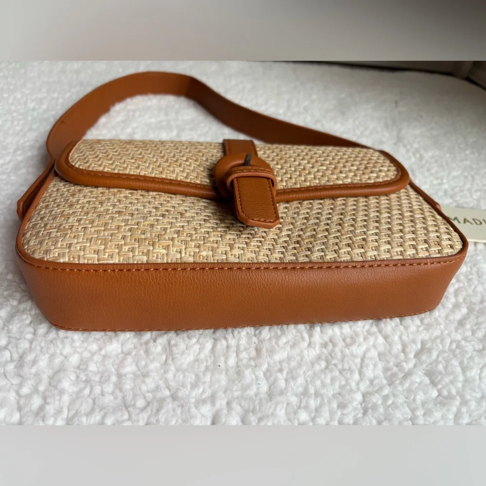 NWT Madison West Woven Straw Tan and Brown Shoulder Bag with Buckle - Picture 5 of 5